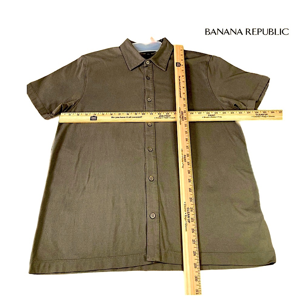 Banana Republic L Men’s Casual Button Down Dark Green Shirt Short Sleeve